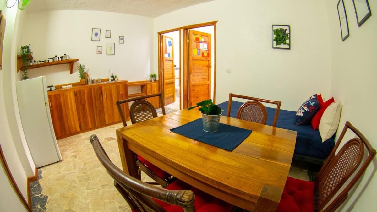 לאס גלראס El Jardin Del Coco, Apartamento 14 - Near La Playita Beach מראה חיצוני תמונה