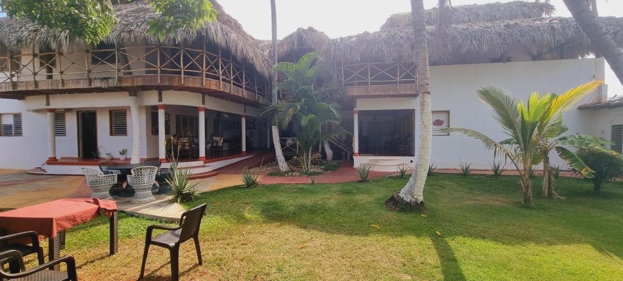 לאס גלראס El Jardin Del Coco, Apartamento 14 - Near La Playita Beach מראה חיצוני תמונה