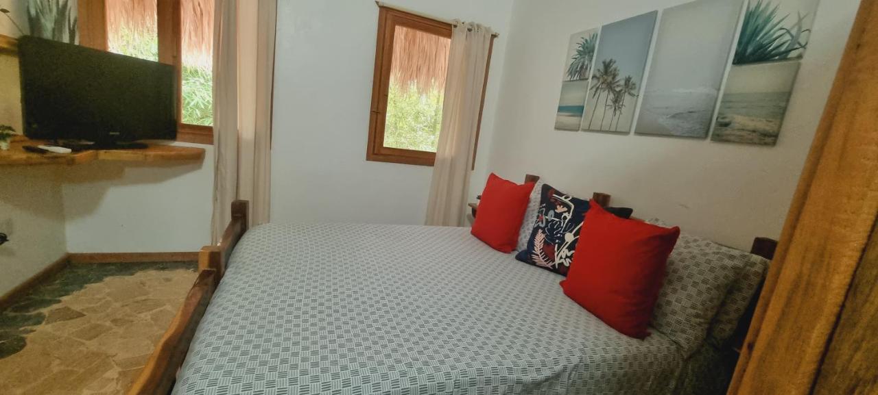 לאס גלראס El Jardin Del Coco, Apartamento 14 - Near La Playita Beach מראה חיצוני תמונה